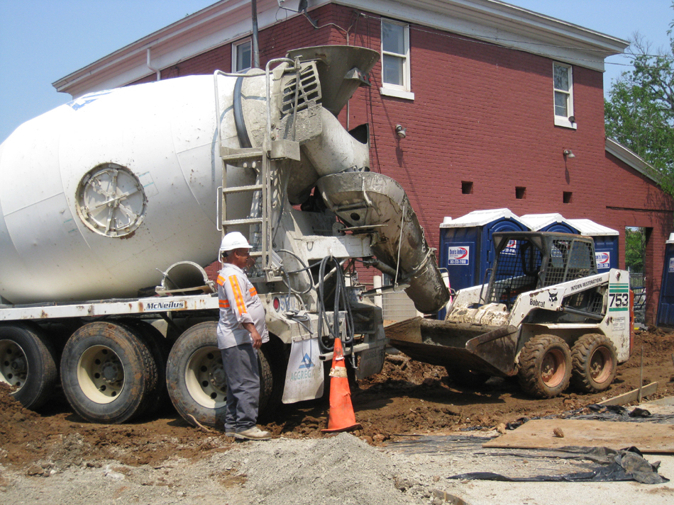 Grounds--Pouring concrete for sidewalk - June 10, 2011